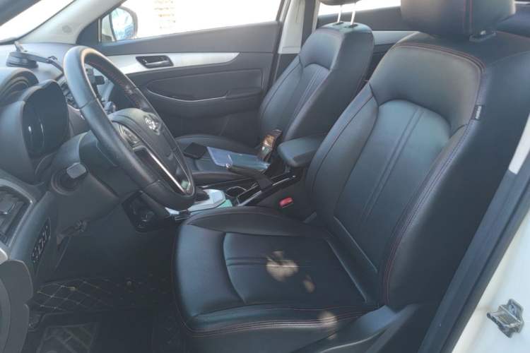 Used BAIC Senova X55 2016 1.5T CVT Luxury Edition Left Front Seat