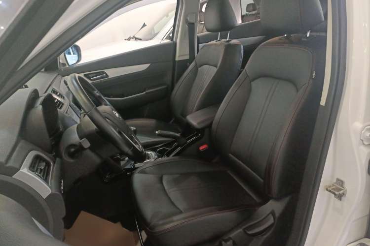 Used BAIC Senova X55 2016 1.5T Manual Elite Edition Left Front Seat