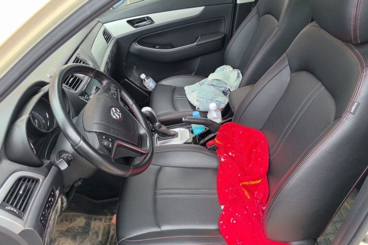 Used BAIC Senova X55 2016 1.5T CVT Luxury Edition Left Front Seat