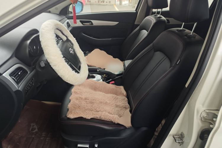 Used BAIC Senova X55 2016 1.5T CVT Luxury Edition Left Front Seat