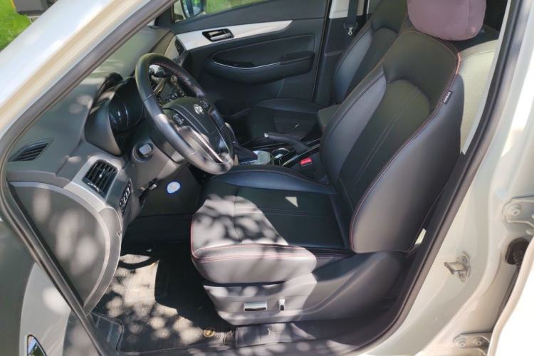 Used BAIC Senova X55 2016 1.5T CVT Luxury Edition Left Front Seat