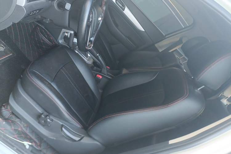 Used BAIC Senova X55 2016 1.5T CVT Comfort Version Left Front Seat