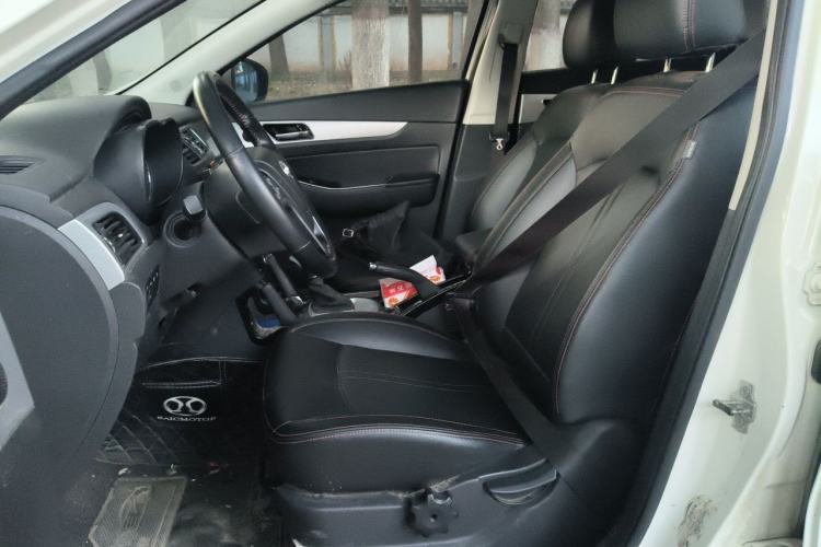 Used BAIC Senova X55 2016 1.5T CVT Elite Edition Left Front Seat