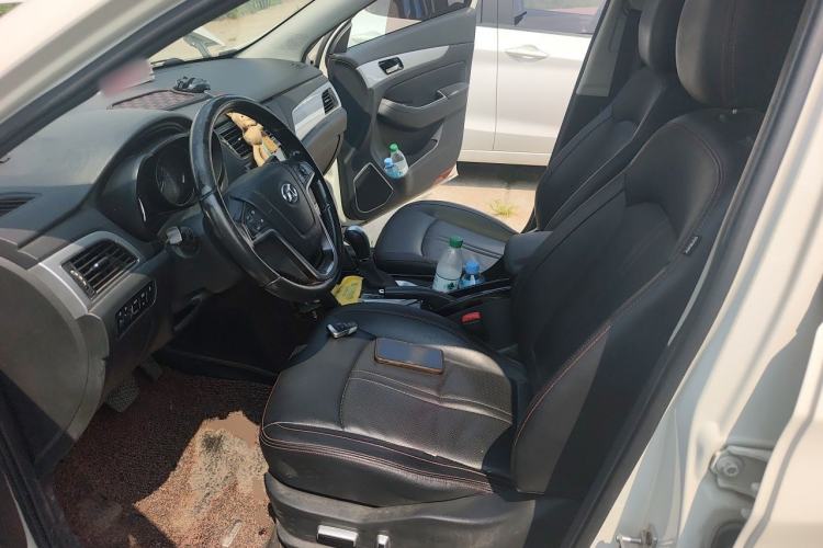 Used BAIC Senova X55 2016 1.5T CVT Luxury Edition Left Front Seat
