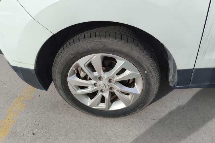 Used BAIC Senova X55 2016 1.5L Manual Comfort Version Left Front Wheel Hub