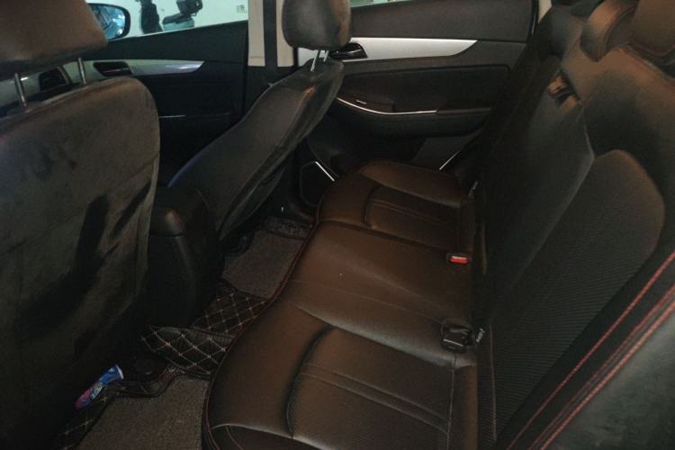 Used BAIC Senova X55 2016 1.5T CVT Elite Edition Left Rear Seat