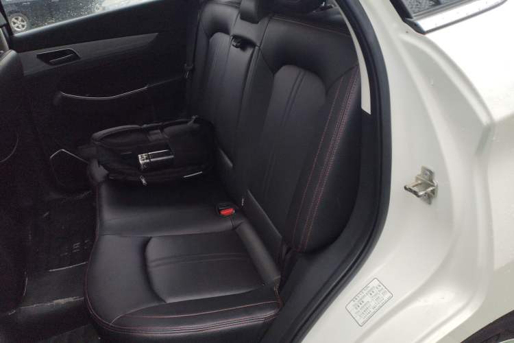 Used BAIC Senova X55 2016 1.5T CVT Elite Edition Left Rear Seat