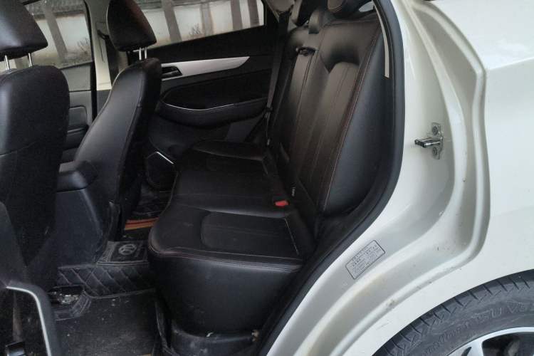Used BAIC Senova X55 2016 1.5T CVT Elite Edition Left Rear Seat