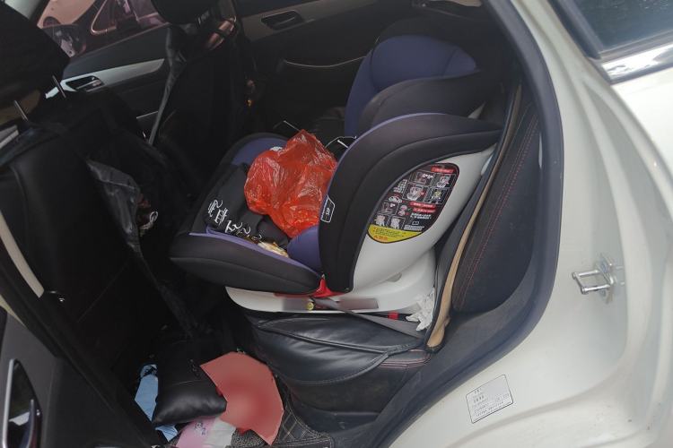 Used BAIC Senova X55 2016 1.5T CVT Elite Edition Left Rear Seat