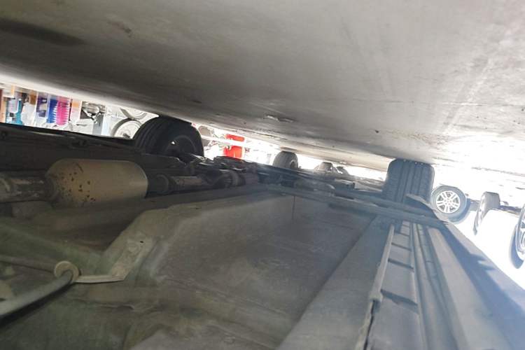 Used BAIC Senova X55 2016 1.5T CVT Elite Edition Left Side Sill