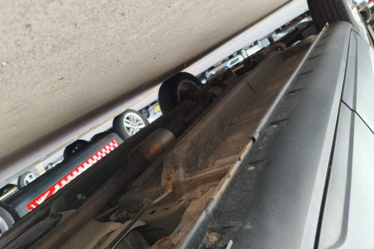 Used BAIC Senova X55 2016 1.5L Manual Comfort Version Left Side Sill