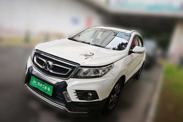 Used BAIC Senova X55 2016 1.5T CVT Elite Edition Guazi used car, China used car export, Used car for sale, Used  cars, Cheapest cars for sale