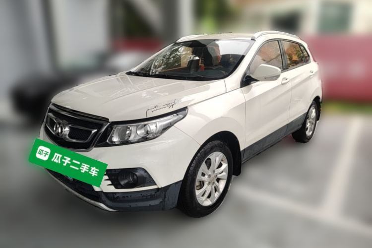 Used BAIC Senova X55 2016 1.5L Manual Comfort Version Guazi used car, China used car export, Used car for sale, Used cars, Cheapest cars for sale