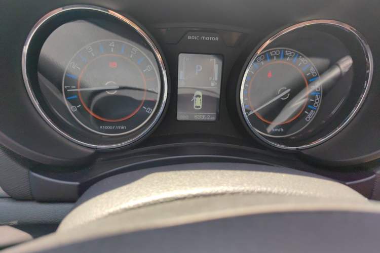 Used BAIC Senova X55 2016 1.5T CVT Luxury Edition Odometer Close Up