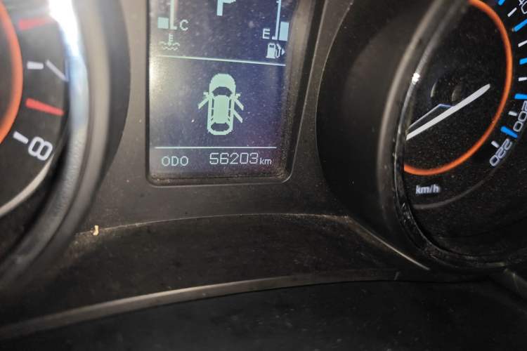 Used BAIC Senova X55 2016 1.5T CVT Elite Edition Odometer Close Up