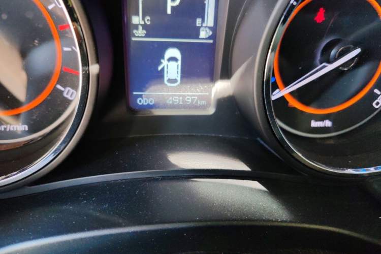 Used BAIC Senova X55 2016 1.5T CVT Luxury Edition Odometer Close Up