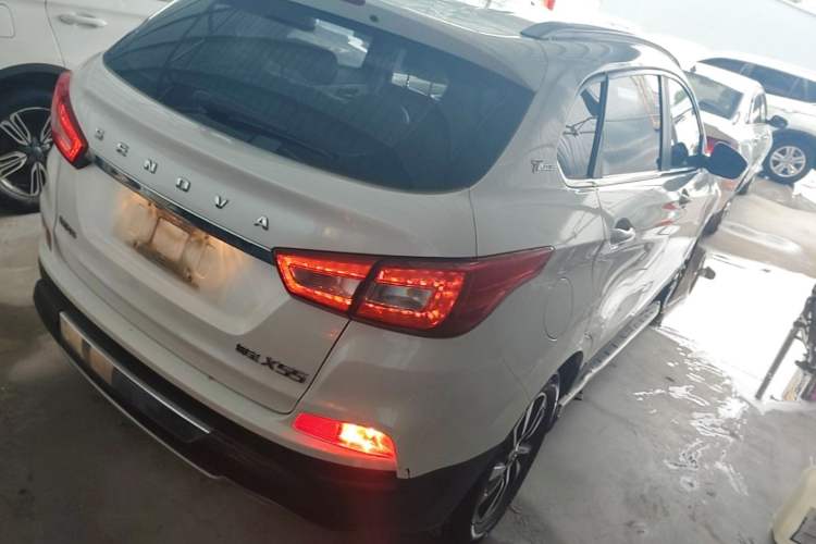 Used BAIC Senova X55 2016 1.5T CVT Elite Edition Rear Right 45 Deg