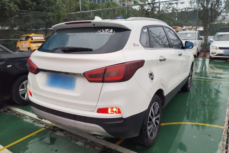 Used BAIC Senova X55 2016 1.5T CVT Elite Edition Rear Right 45 Deg