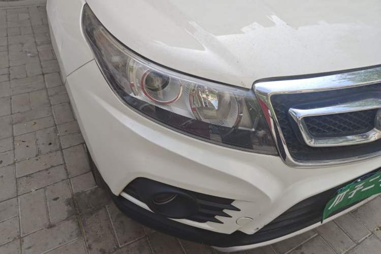 Used BAIC Senova X55 2016 1.5L Manual Comfort Version Right Front Headlight