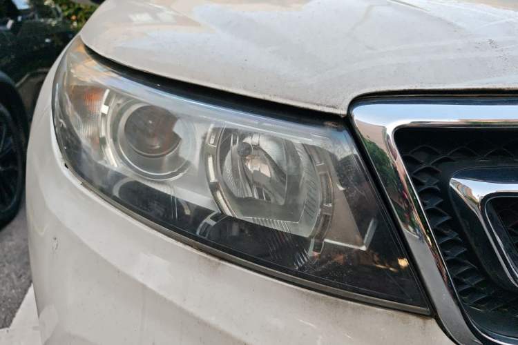 Used BAIC Senova X55 2016 1.5L Manual Comfort Version Right Front Headlight