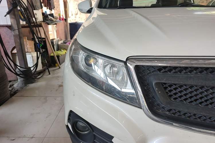 Used BAIC Senova X55 2016 1.5T CVT Luxury Edition Right Front Headlight