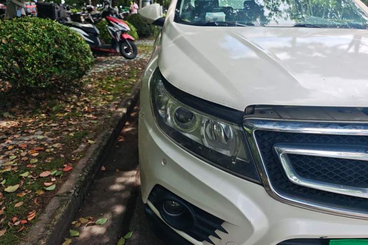Used BAIC Senova X55 2016 1.5T CVT Luxury Edition Right Front Headlight