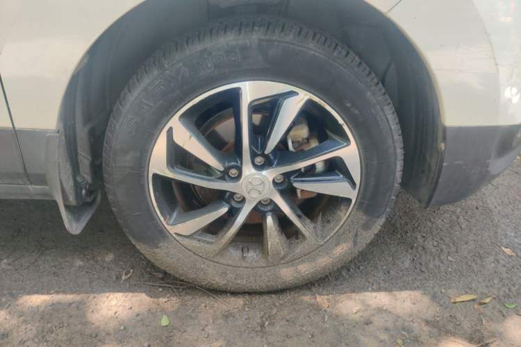 Used BAIC Senova X55 2016 1.5T CVT Comfort Version Right Front Wheel Hub