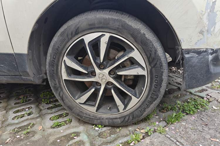 Used BAIC Senova X55 2016 1.5T CVT Luxury Edition Right Front Wheel Hub