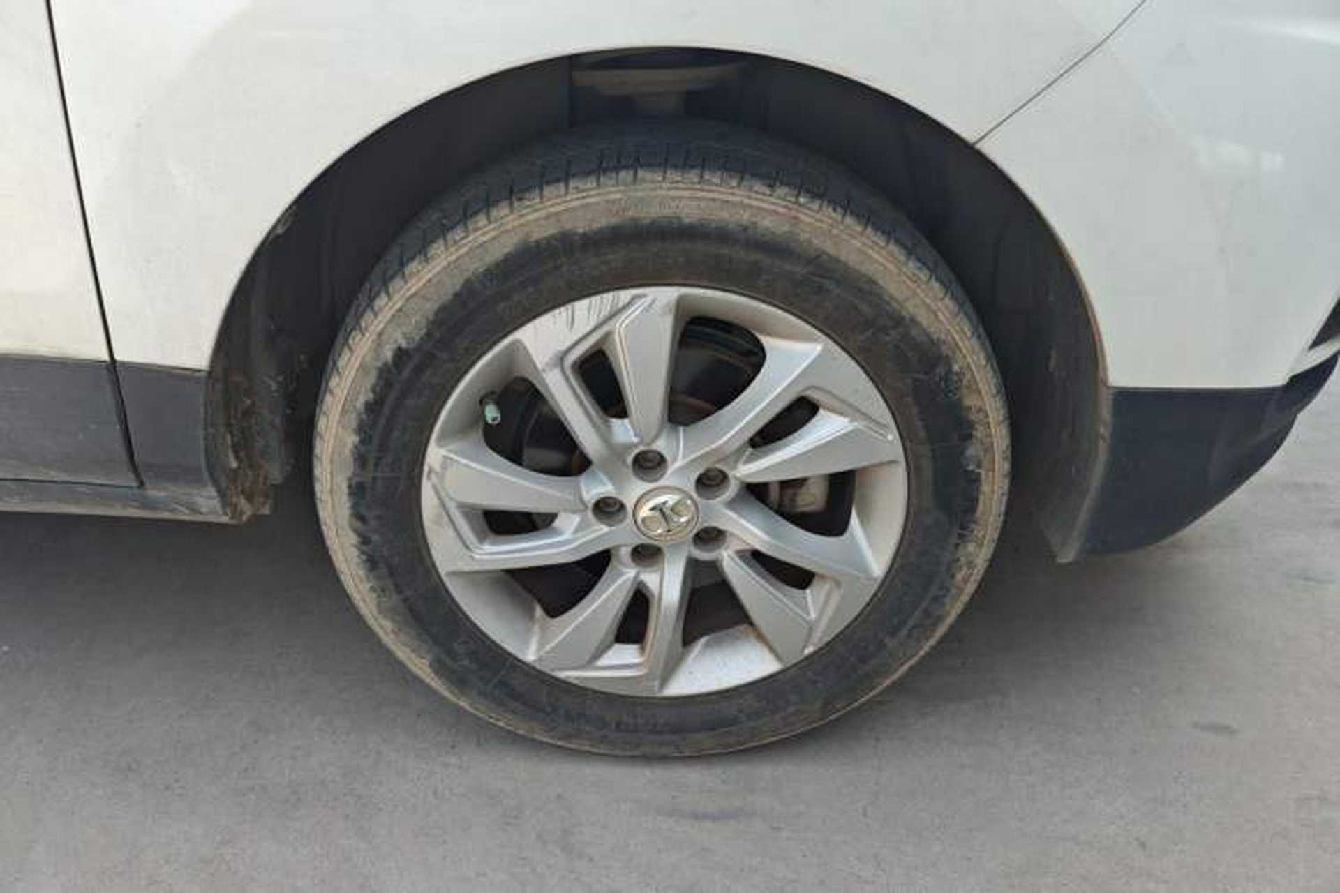 Used BAIC Senova X55 2016 1.5L Manual Comfort Version Right Front Wheel Hub