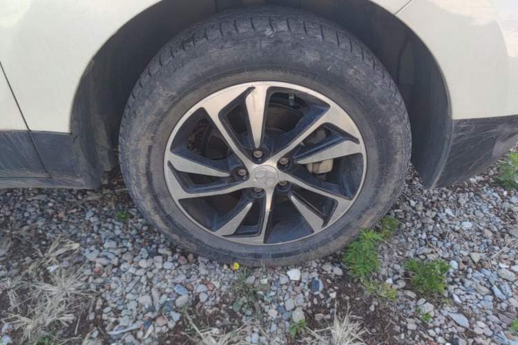 Used BAIC Senova X55 2016 1.5T CVT Luxury Edition Right Front Wheel Hub