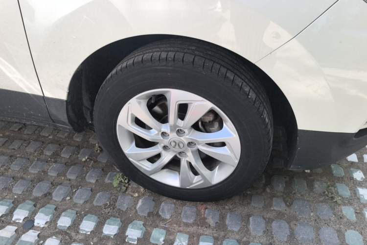 Used BAIC Senova X55 2016 1.5T CVT Comfort Version Right Front Wheel Hub