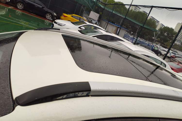 Used BAIC Senova X55 2016 1.5T CVT Elite Edition Roof