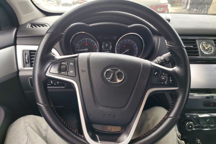 Used BAIC Senova X55 2016 1.5T CVT Luxury Edition Steering Wheel