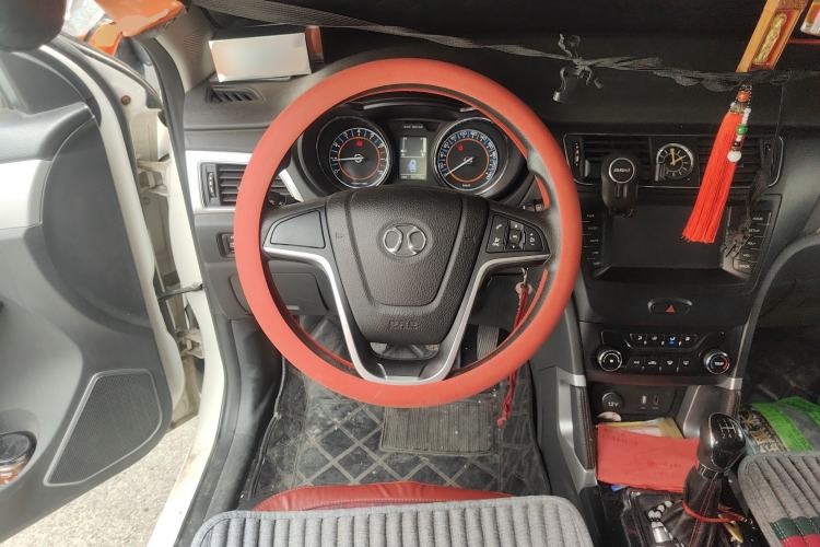 Used BAIC Senova X55 2016 1.5L Manual Comfort Version Steering Wheel