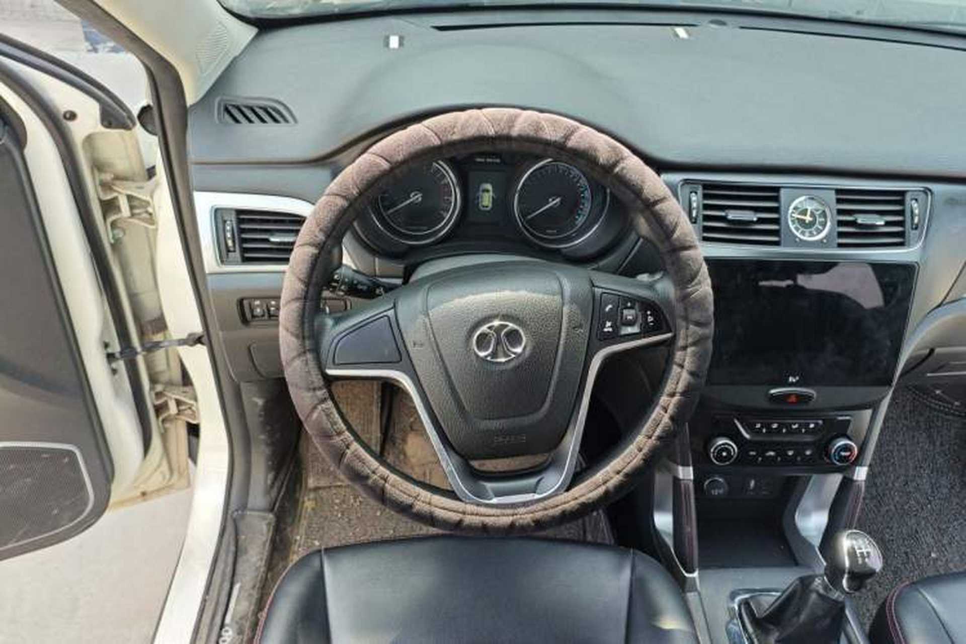 Used BAIC Senova X55 2016 1.5L Manual Comfort Version Steering Wheel