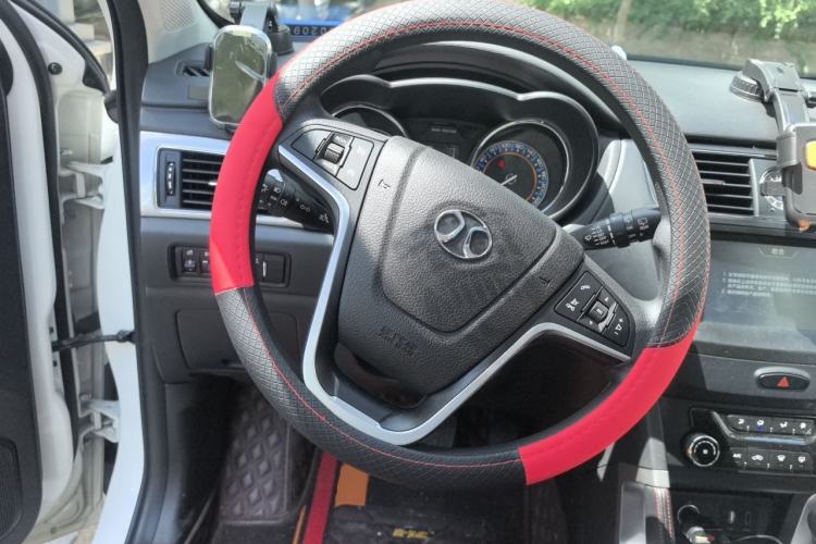 Used BAIC Senova X55 2016 1.5T CVT Comfort Version Steering Wheel