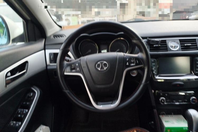Used BAIC Senova X55 2016 1.5T CVT Luxury Edition Steering Wheel
