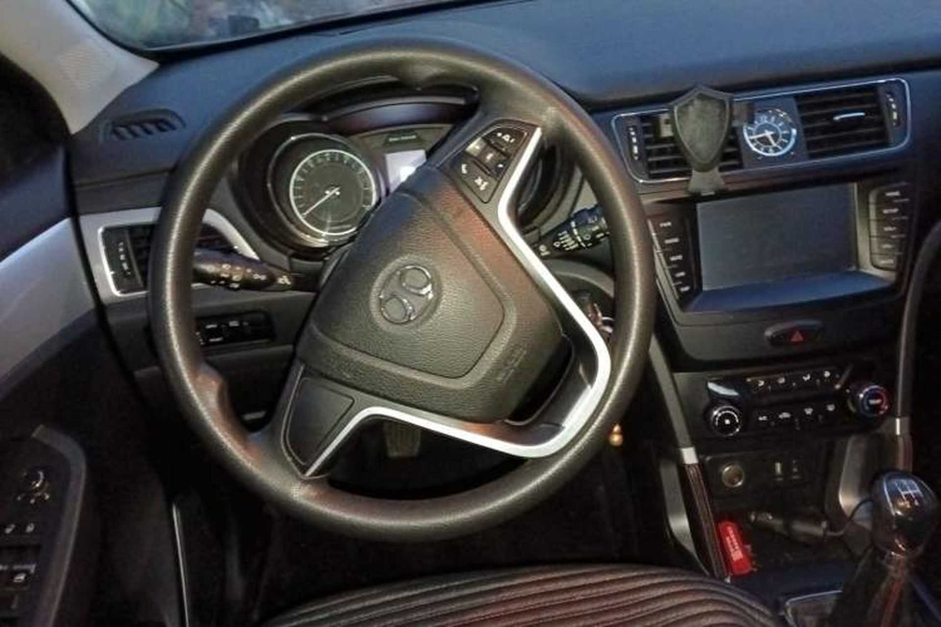 Used BAIC Senova X55 2016 1.5L Manual Comfort Version Steering Wheel
