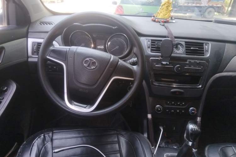 Used BAIC Senova X55 2016 1.5L Manual Standard Edition Steering Wheel
