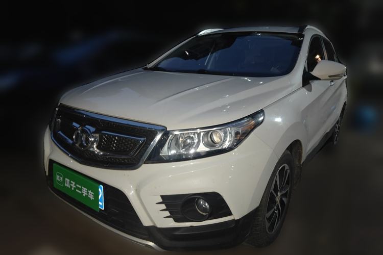 Used BAIC Senova X55 2016 1.5T CVT Elite Edition Guazi used car, China used car export, Used car for sale, Used  cars, Cheapest cars for sale