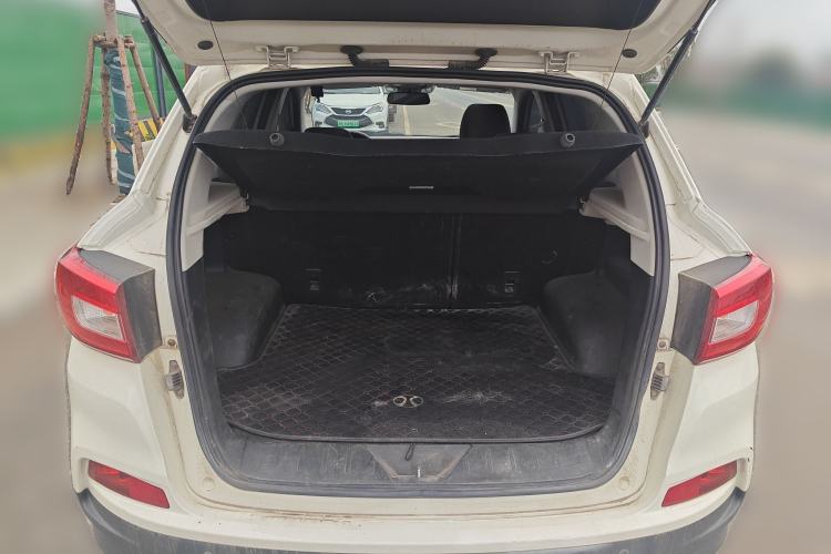 Used BAIC Senova X55 2016 1.5T CVT Elite Edition Trunk
