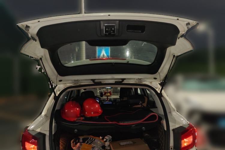 Used BAIC Senova X55  Trunk