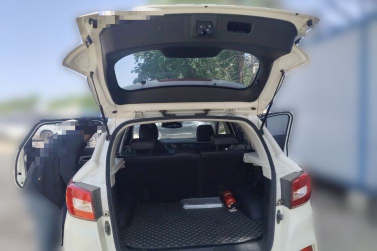Used BAIC Senova X55 2016 1.5T CVT Elite Edition Trunk
