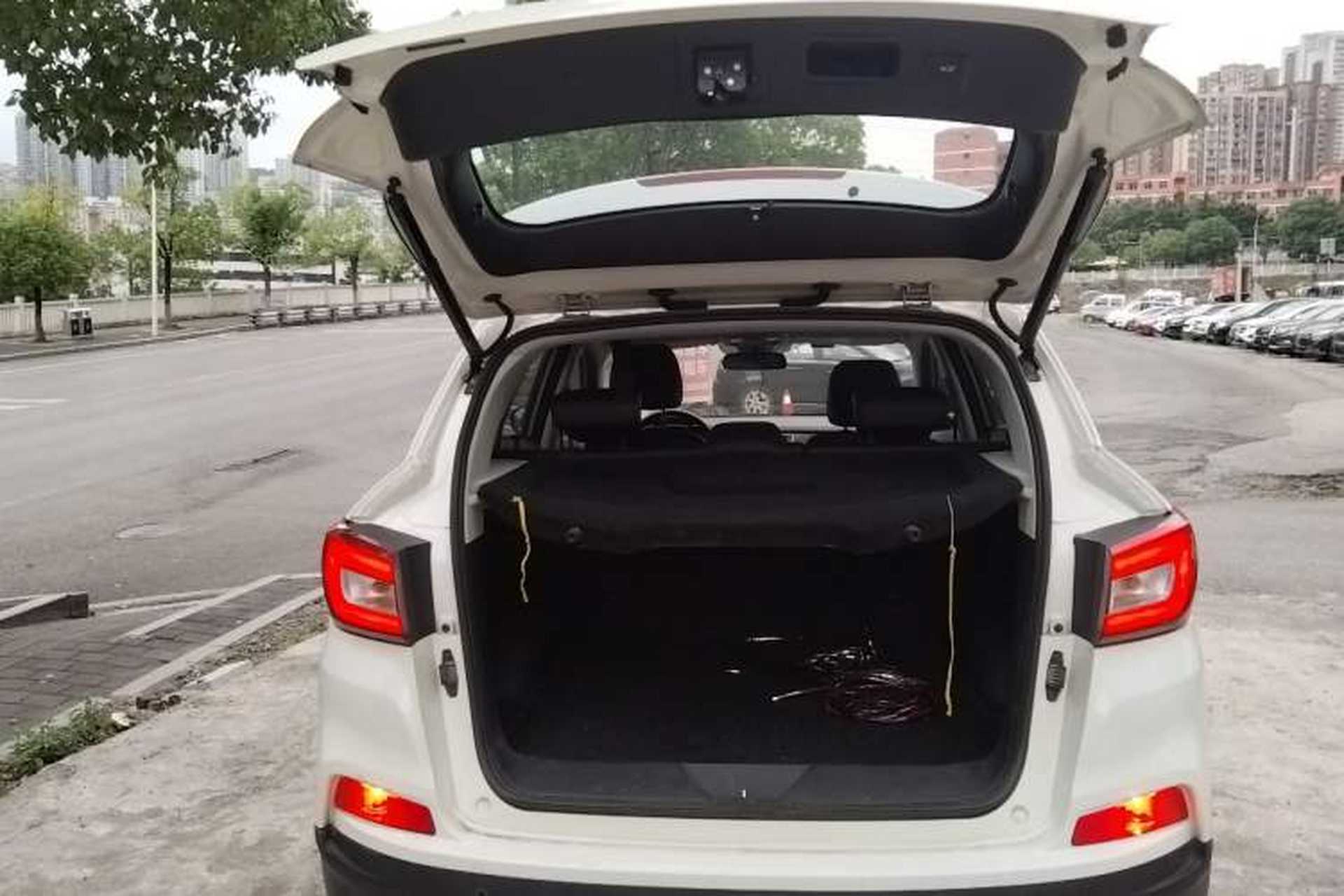 Used BAIC Senova X55 2016 1.5T CVT Elite Edition Trunk