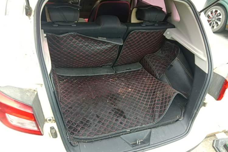 Used BAIC Senova X55 2016 1.5L Manual Comfort Version Trunk
