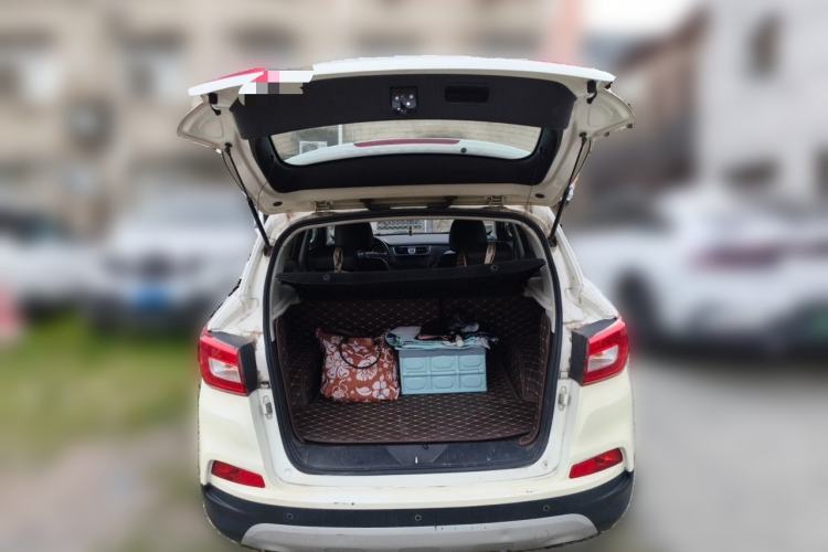 Used BAIC Senova X55 2016 1.5T CVT Luxury Edition Trunk