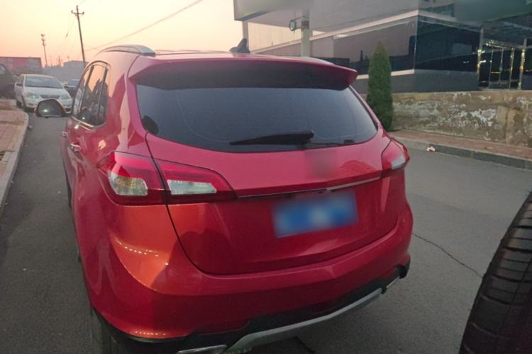 Used BAIC Senova X65 2015 2.0T Automatic Elite Model Exterior 5