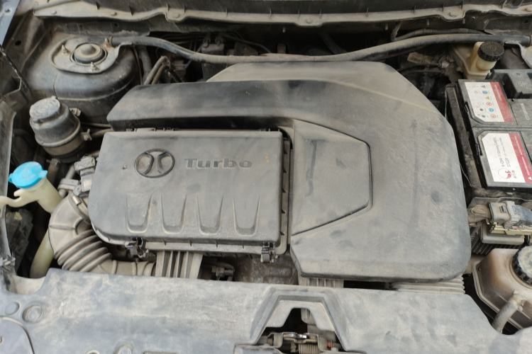 Used BAIC Senova X65 2015 2.0T Automatic Elite Model Engine Bay