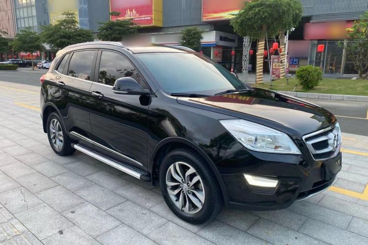 Used BAIC Senova X65 2015 2.0T Automatic Elite Model Exterior 2