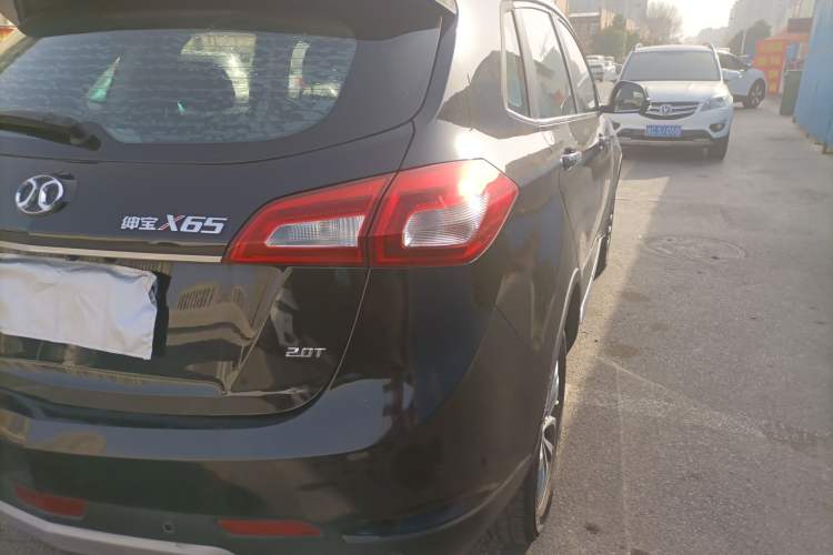 Used BAIC Senova X65 2015 2.0T Automatic Elite Model Exterior 3